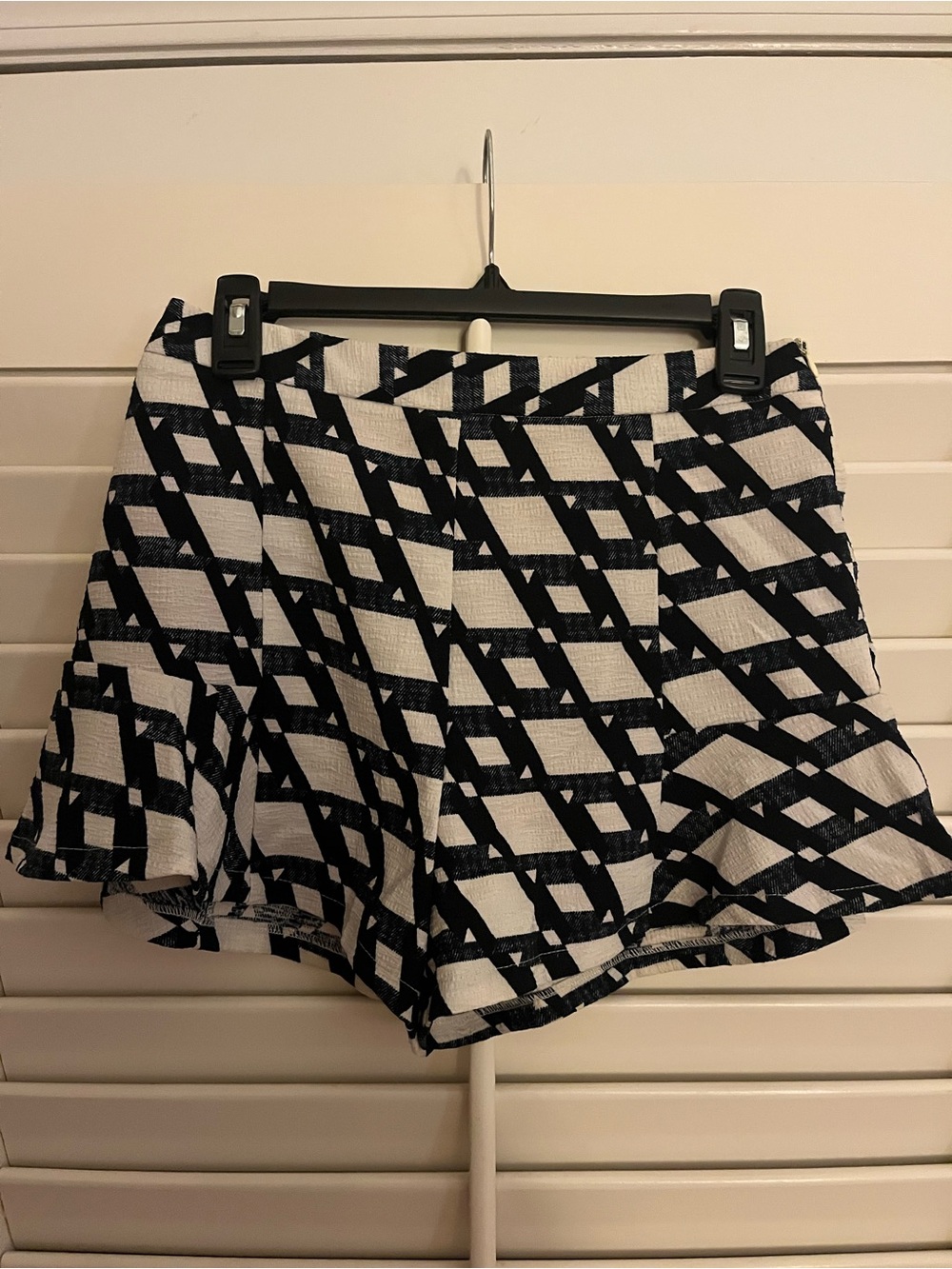 Jealous Tomato navy print shorts